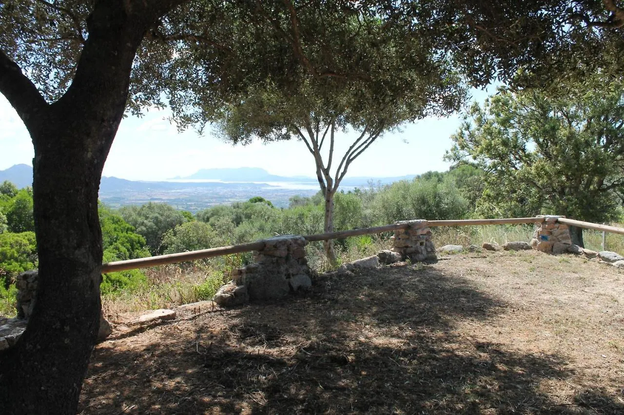 Kır Evi Stazzu Straetu Konuk evi Olbia