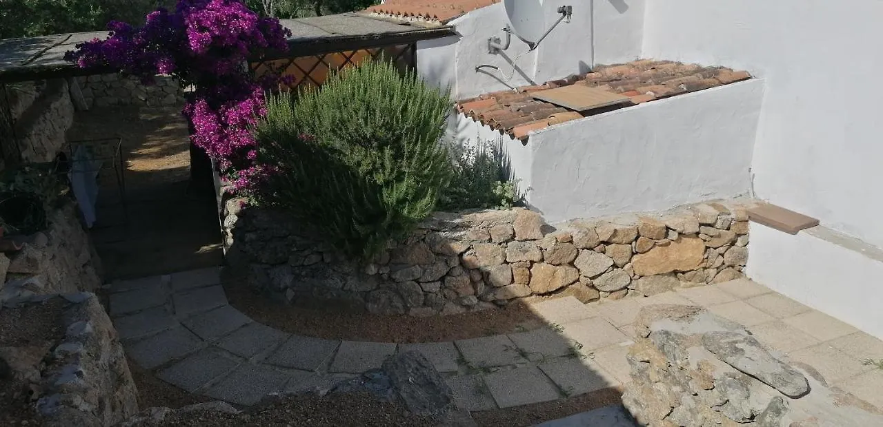 Stazzu Straetu Konuk evi Olbia 0*,  İtalya